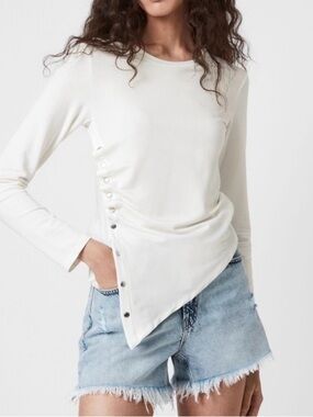 Allsaints Hatti Tee in Chalk white long sleeve snap side asymmetrical sz 4
